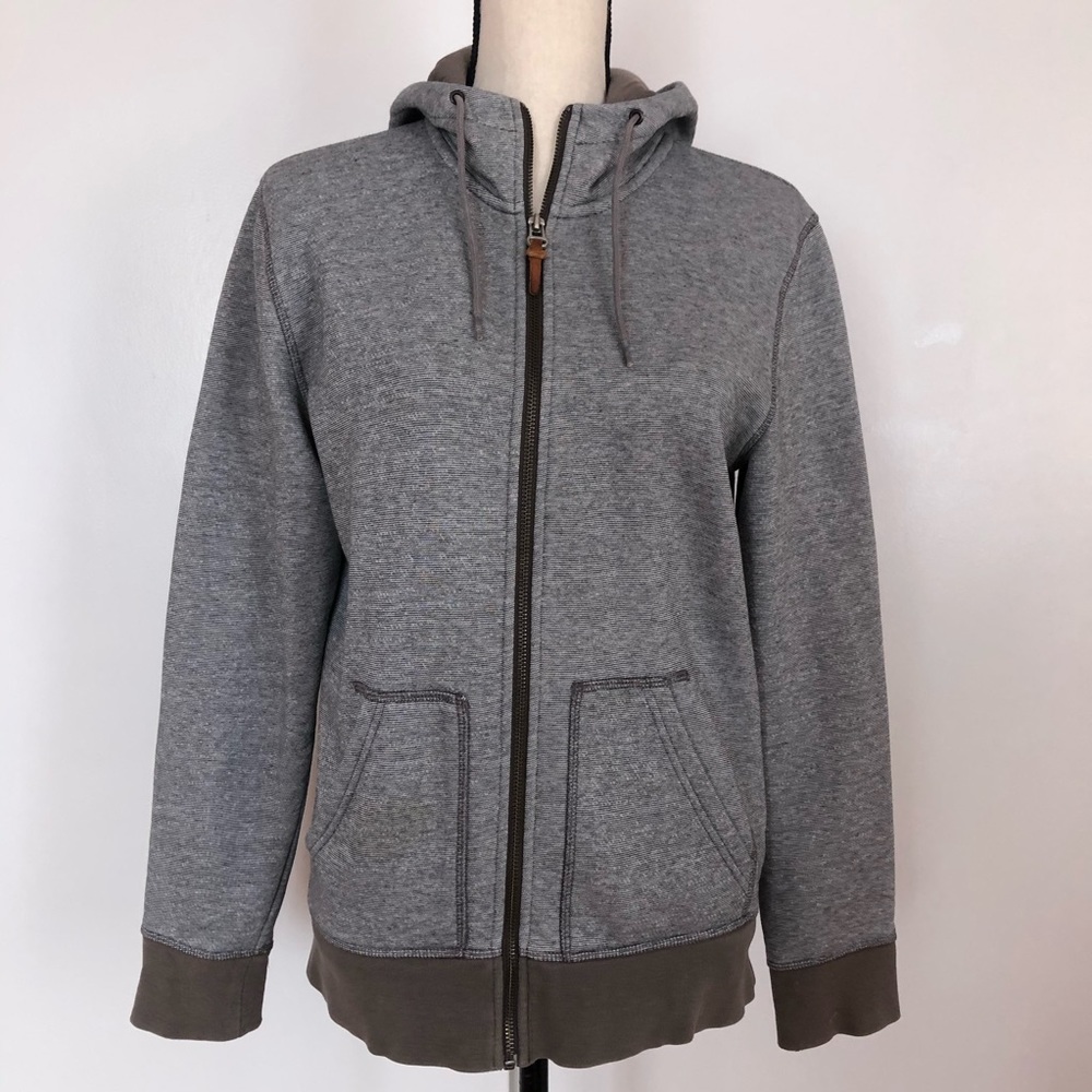 gray hoodie